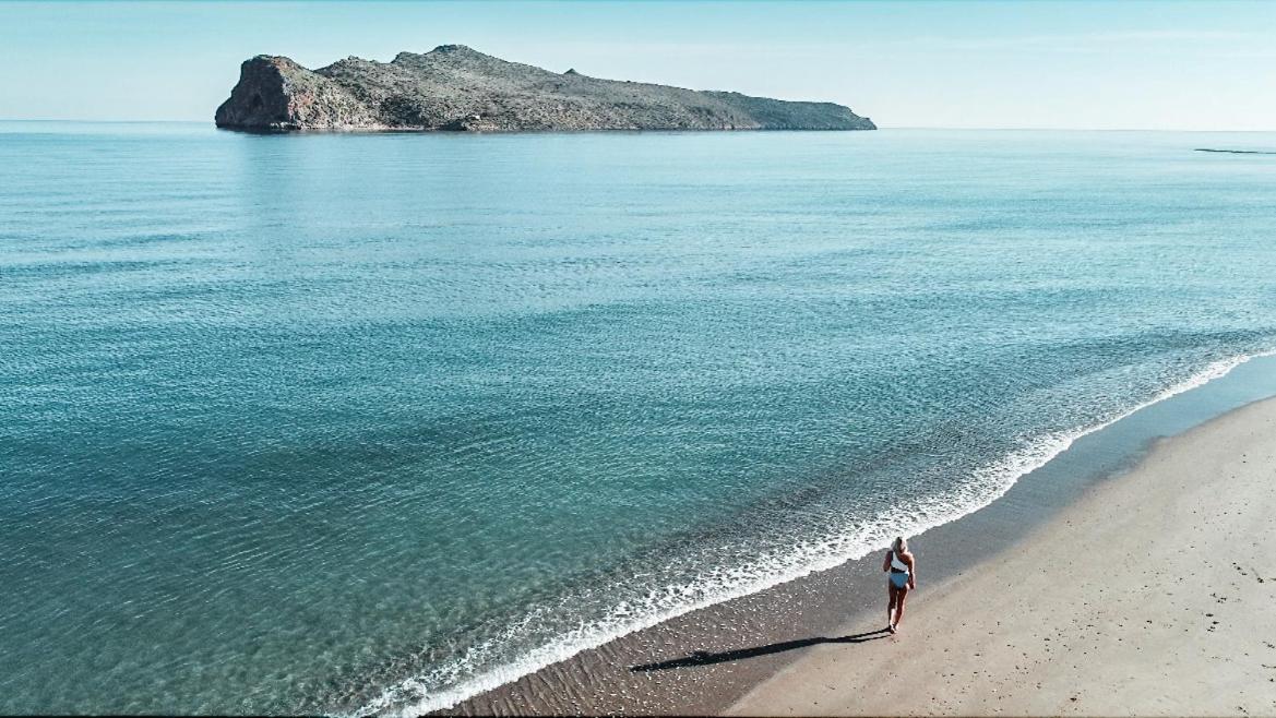 Vergina Beach Hotel Agia Marina Exterior foto